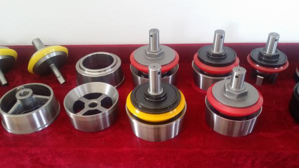 Наша комапния производит Втулки,поршени,клапаны,штока,гидрокоробки на буровый насос T-1000,T-1300,T-1600